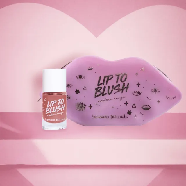 <p>Lip to blush – Valentine pouch</p>